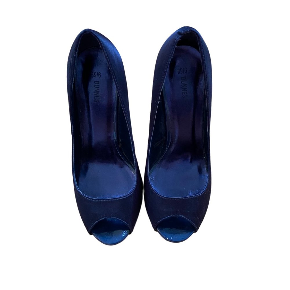 {Dunnes Stores} Satin Navy Heels - size 8